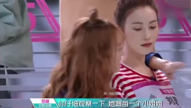 最帅小姐姐吃瓜视频播放,瓜田李下，美艳惊人！