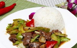 吃凉瓜牛肉饭的视频教程,夏日清爽美食制作教程