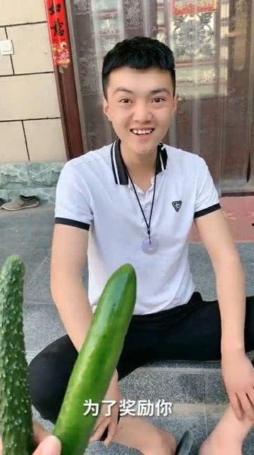 泡泡视频怎么吃瓜