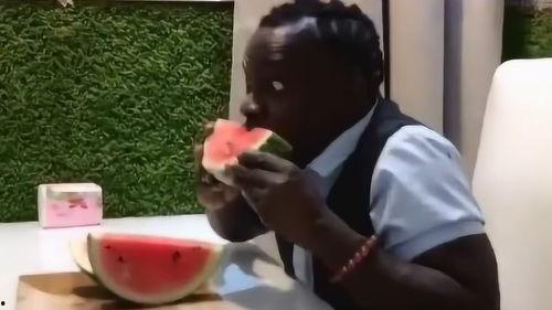 精神小哥吃瓜视频大全播放,揭秘娱乐圈幕后故事