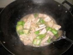 潮汕焖煮秋瓜怎么吃的视频,焖煮秋瓜的独特风味与食用指南