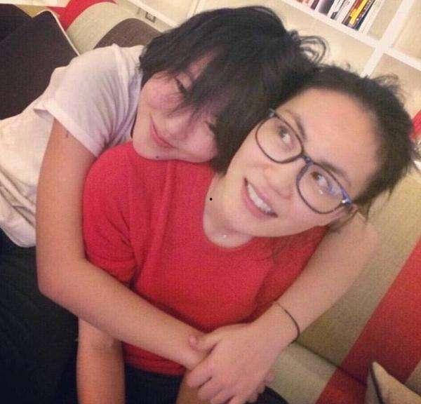 上海母女吃瓜事件视频播放